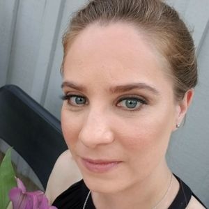 Meet your Posher, Marie